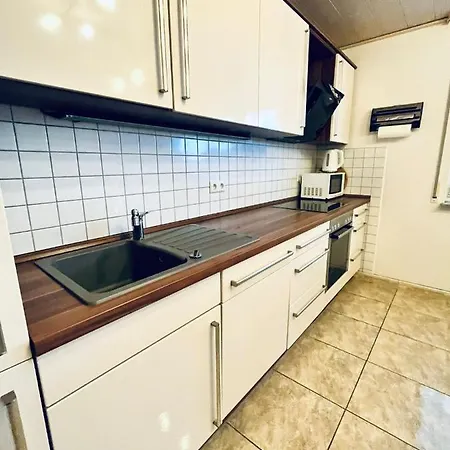 Moderne Ruhige Ferienwohnung - Fewo Jahrsfeld *
