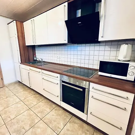 Appartement Moderne Ruhige Ferienwohnung - Fewo Jahrsfeld Strassenhaus