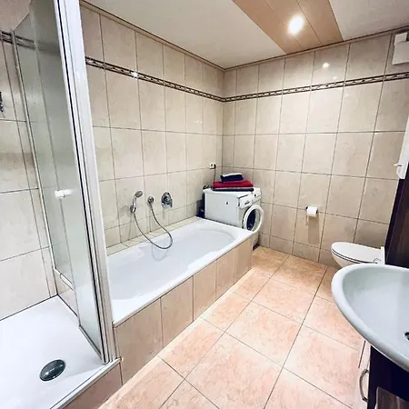Appartement Moderne Ruhige Ferienwohnung - Fewo Jahrsfeld Strassenhaus