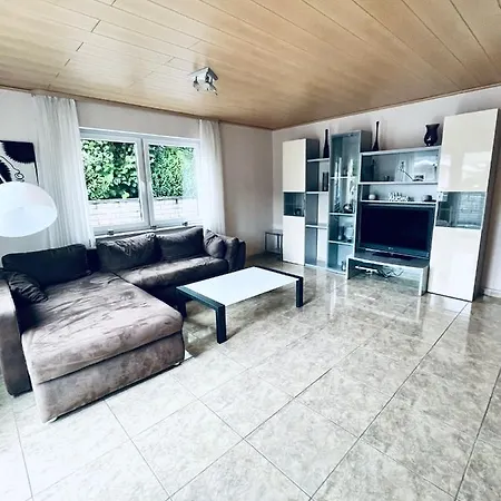 Moderne Ruhige Ferienwohnung - Fewo Jahrsfeld